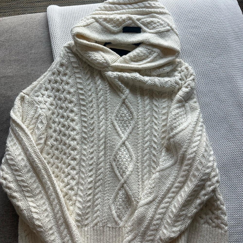 Essentials Sweatshirt